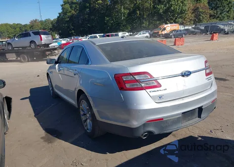 2014 Ford Taurus Limited z USA, uszkodzony, nr VIN 1FAHP2F86EG111065